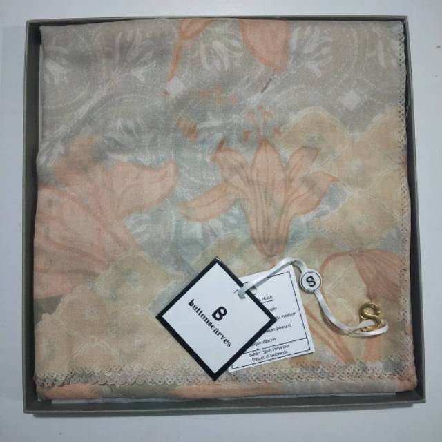 Buttonscarves maharani series lime