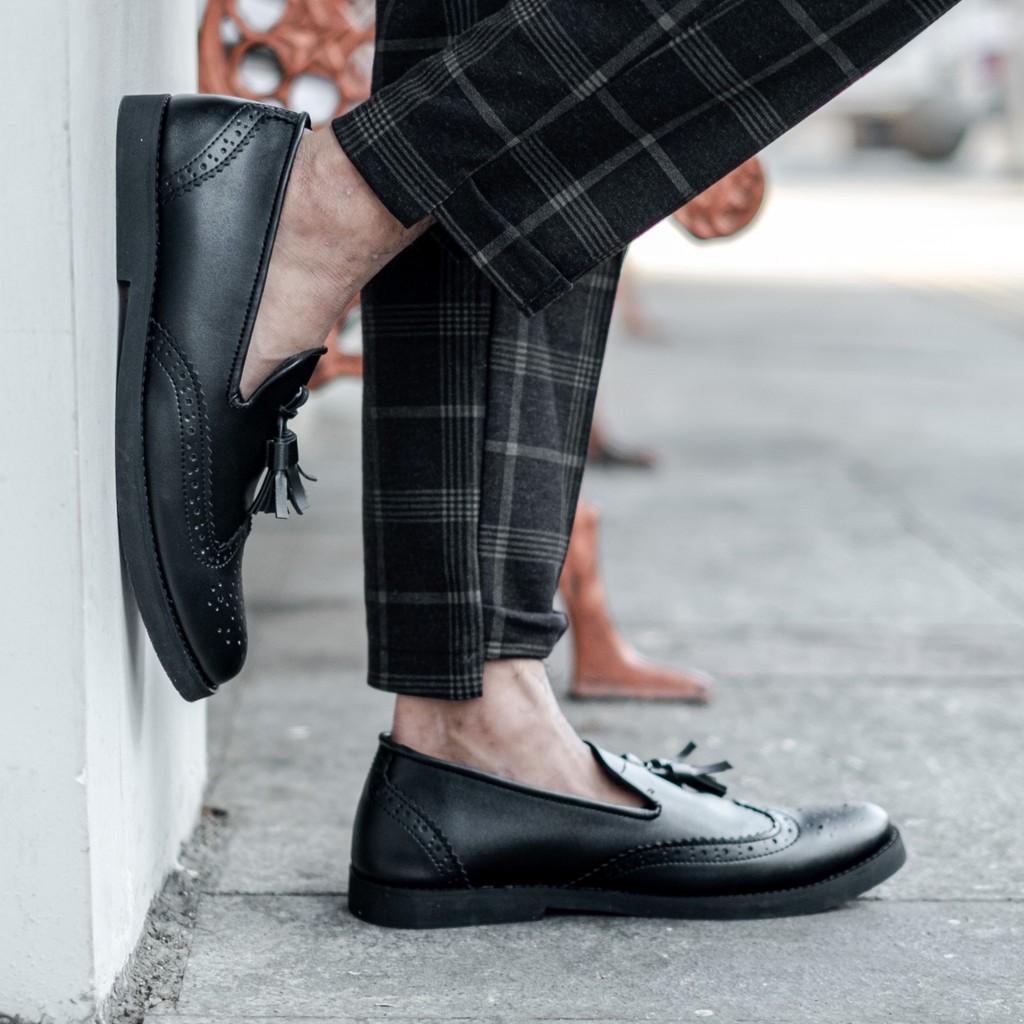 Tomio Black | Sepatu Hitam Tanpa Tali Loafers Pria Casual Kerja Formal Kantor Laki | FORIND x Giant