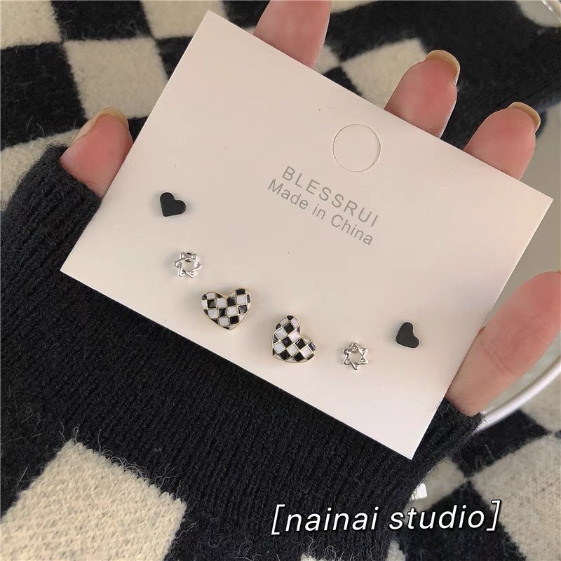 Anting Tusuk Sterling Silver 925 Model Hati Motif Kotak-Kotak Hitam Putih Untuk Wanita