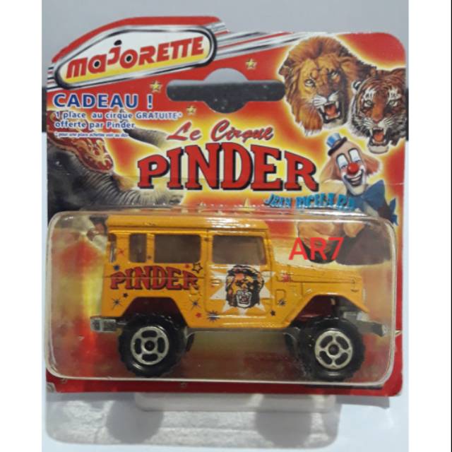Majorette Pinder Toyota Land Cruiser FJ40 Hardtop BASE BESI