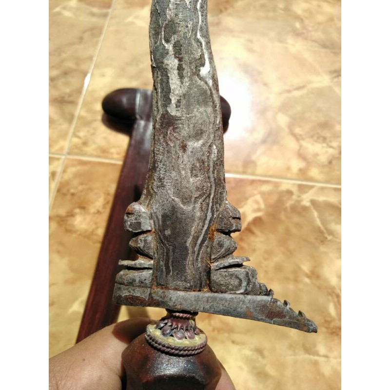 KERIS UMYANG JIMBE SET RONGKO BALI