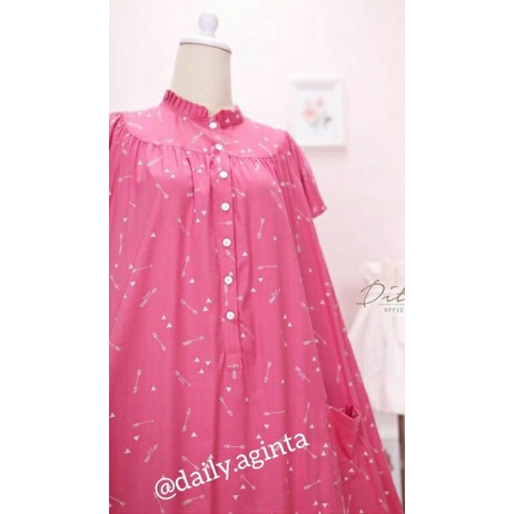 Arrow Nightdress Reject by ditsy