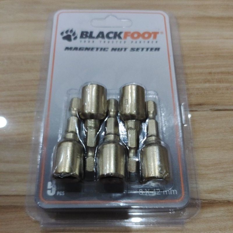 mata sok rooping 8x42 blackfoot / magnetic nut 8x42 blackfoot