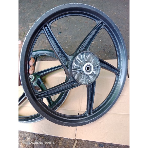 velg velk velek Revo Absolute PNP karisma / supra x125 Trombol ori copotan
