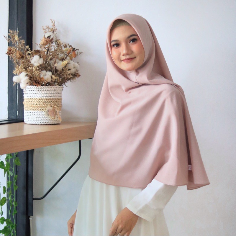 Hijab Instan Malaysia segi empat Oval // KHIMAR INSTAN SEGI EMPAT// ZIZA KATALOG PERTAMA -
