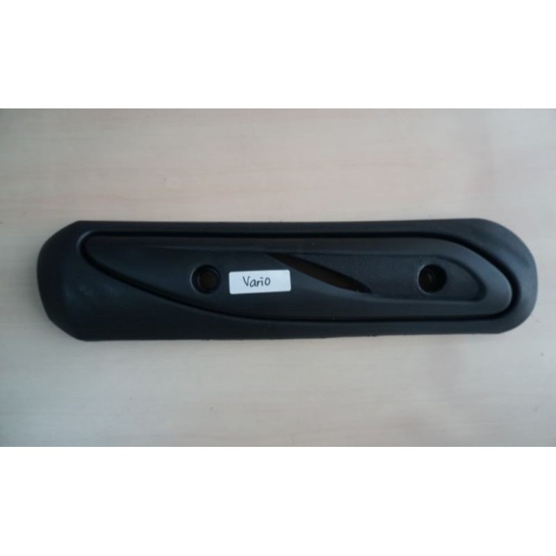 tameng knalpot vario lama karbu 2008 2012 atau tameng knalpot vario tecno lama karbu