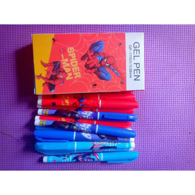 

fancy gel pen motif avengers