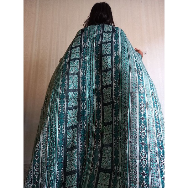Blanket kain pantai motif batak