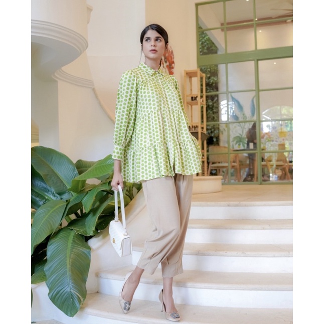 The Green Poppy Top size S Benang jarum Benangjarum preloved 1x pakai HARGA NETT