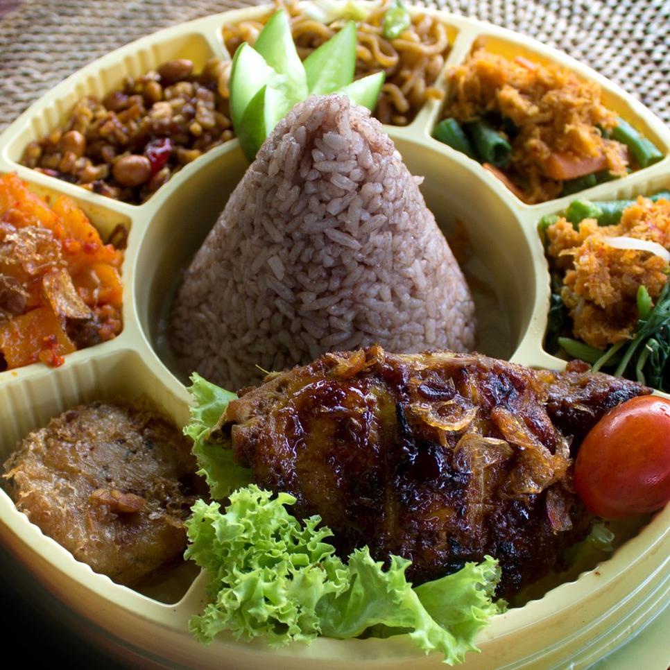 

Gratis ongkir Nasi Tumpeng mini sekat siap saji Porsi Bervariasi ...,,