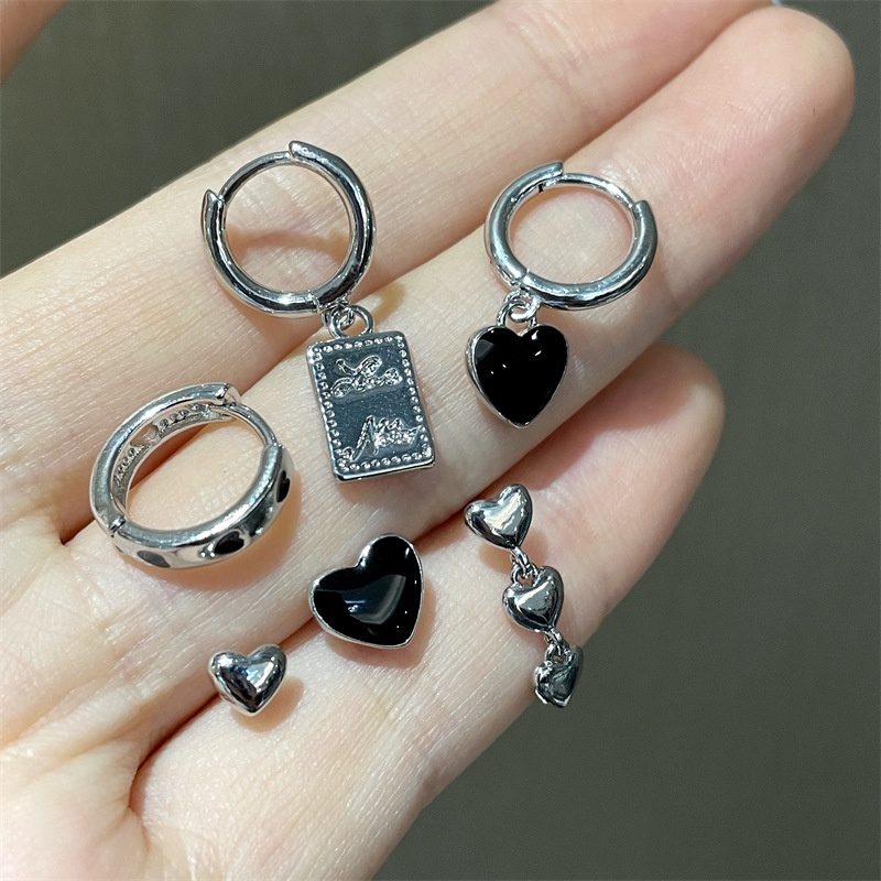 6pcs / Set Anting Tusuk Bentuk Hati Warna Hitam Gaya Retro