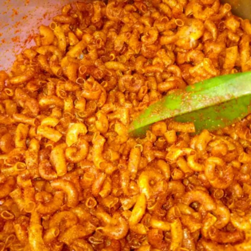 

Makaroni Makroni Pedas Banget Nampol khas bandung