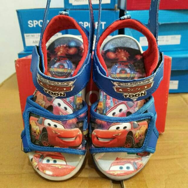 Sepatu sandal lampu led anak cowo cars mcqueen biru hitam impor murah promo