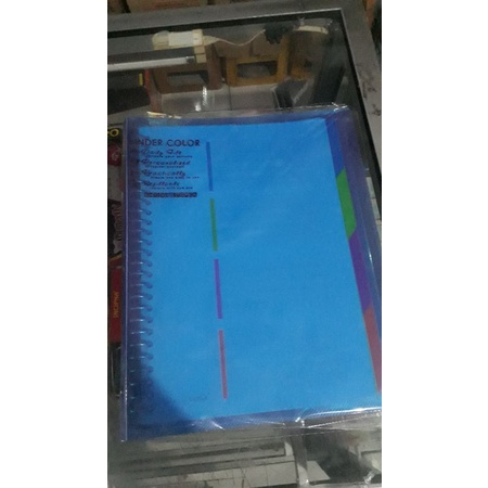 

Binder B5 TOPLA 26 ring transparan dan anti air