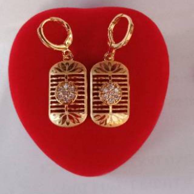 ANTING DEWASA MIRIP EMAS ASLI.