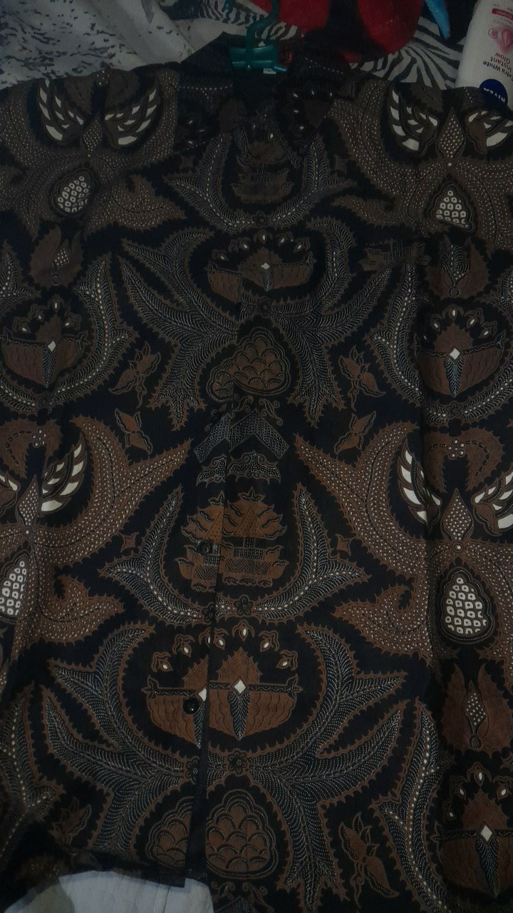 Hem Batik Pria Modern. Hem Batik Pria Terbaru. Hem Batik Pria Motif Baru. Hem Batik Terlaris