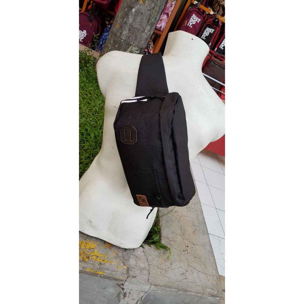 Termurah / Tas Slingbag Tas Slempang Tas Dada Cewek Cowok Nike - Hitam / New Arrival