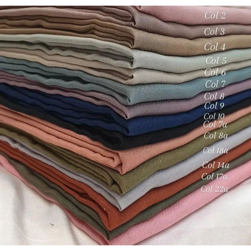 Hijab segiempat Polos- IltanaqStore