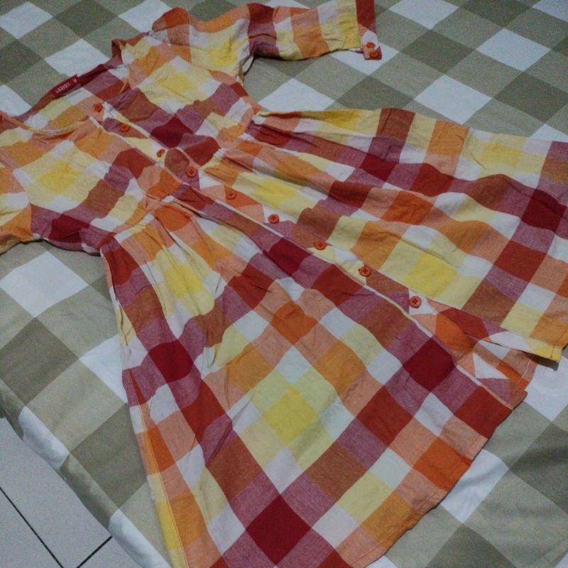 Preloved Tunik Graphis size M