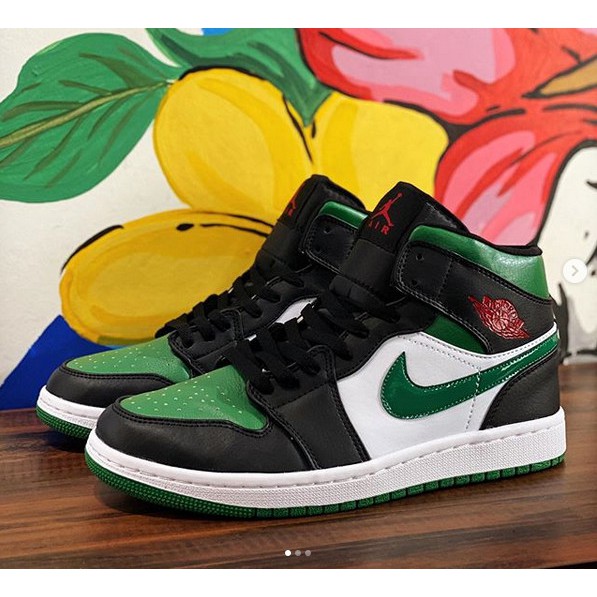 Nike Air Jordan 1 Mid Green Toe