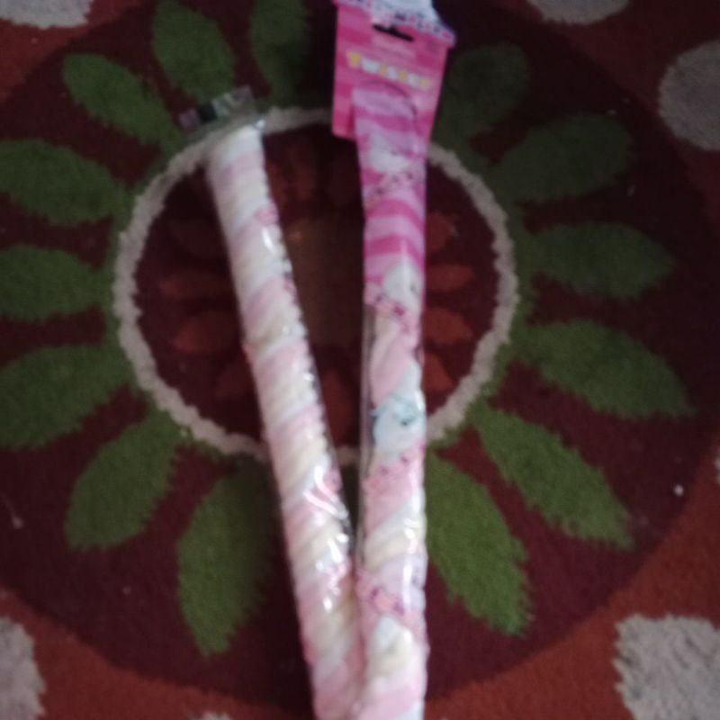 

Marshmallow Twister