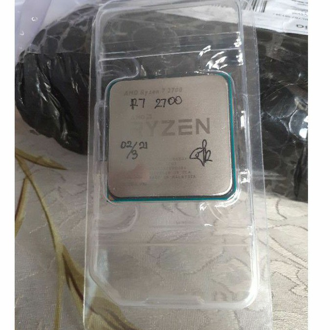 Processor AMD RYZEN 7 2700