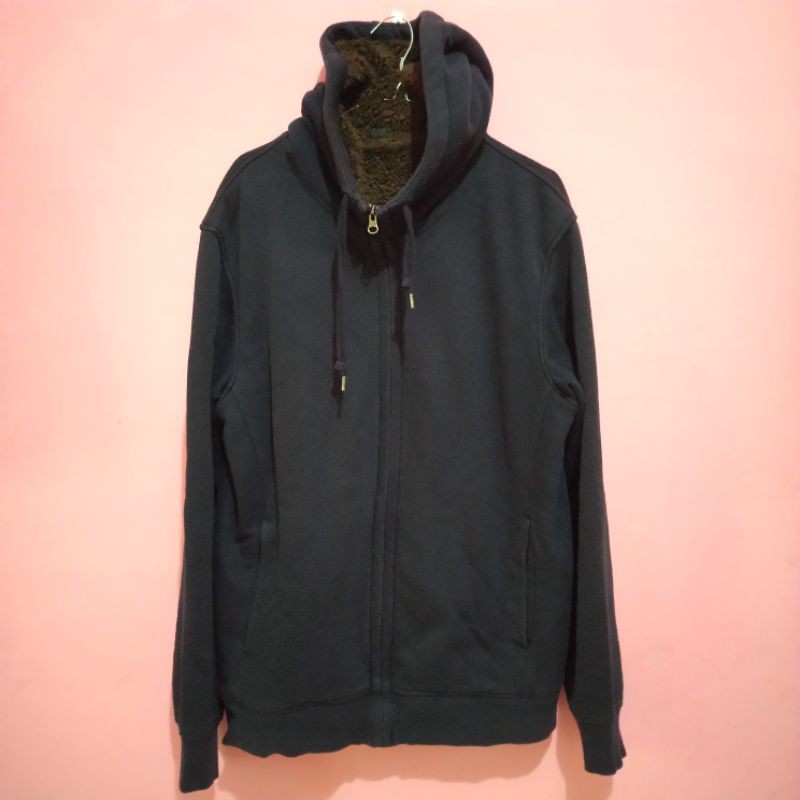 Hoodie Zip Uniqlo hitam Sherpa