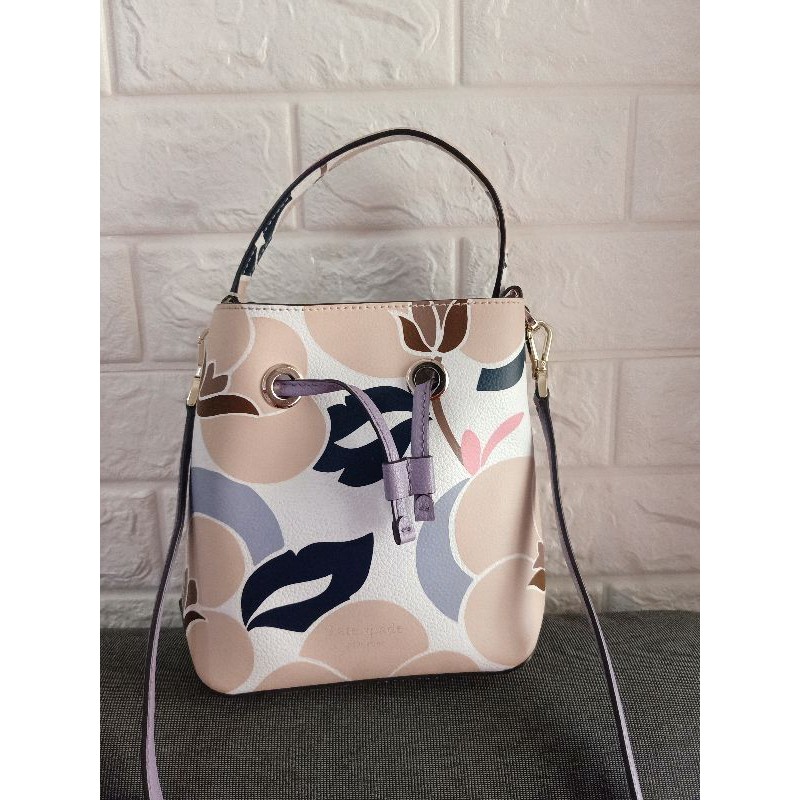 preloved kate spade eva bucket small with care card and db pengganti