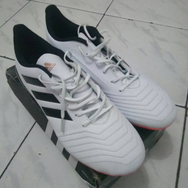 Adidas Predator 18.4 White Orange