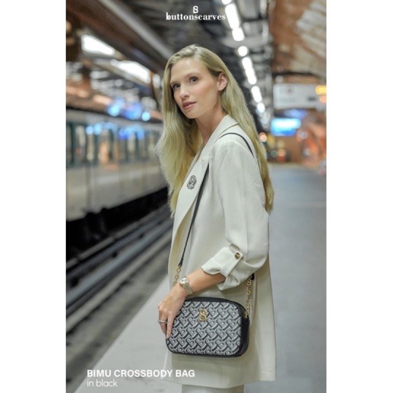 Bimu Crossbody Bag-black