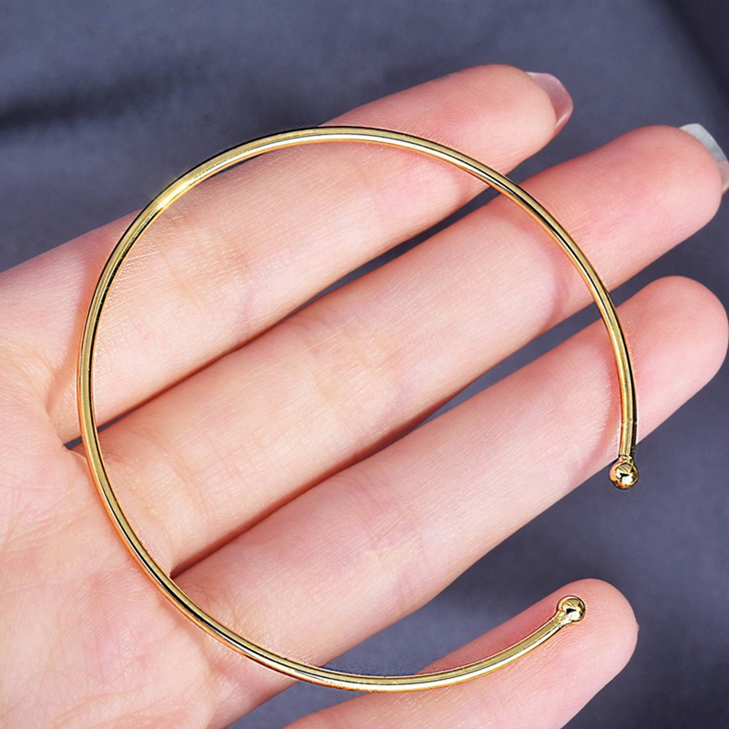 Gelang Model Terbuka Bahan Metal Warna Emas Gaya Minimalis Untuk Wanita