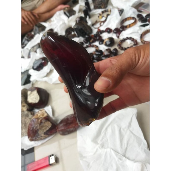 batu amber/katilayu