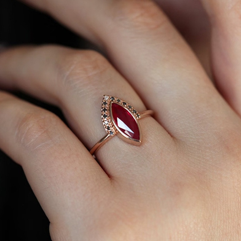 Fancyqube 2in1 Cincin Rose Gold 18k Hias Rubi Hitamberlian Imitasi Untuk Pertunanganpernikahanpengantin Wanita