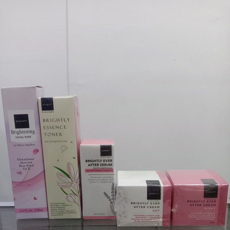 Scarlet by felicya angelista