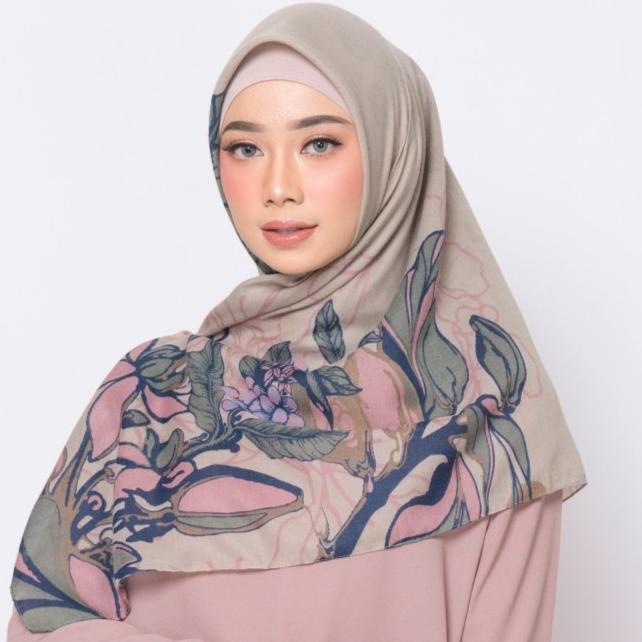 ZM Zaskia Mecca - Adonara Choco Scarf Kerudung Segi Empat