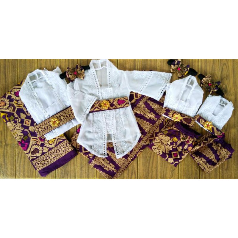 set kamen couple family dan kebaya ibu
