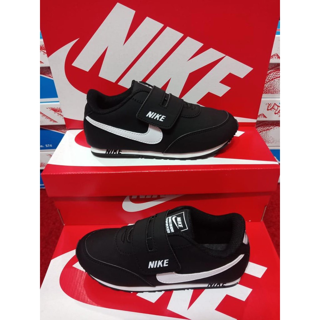 KidsShoes / Sepatu anak HITAM LIST PUTIH / Sepatu anak sport / Sepatu sneakers
