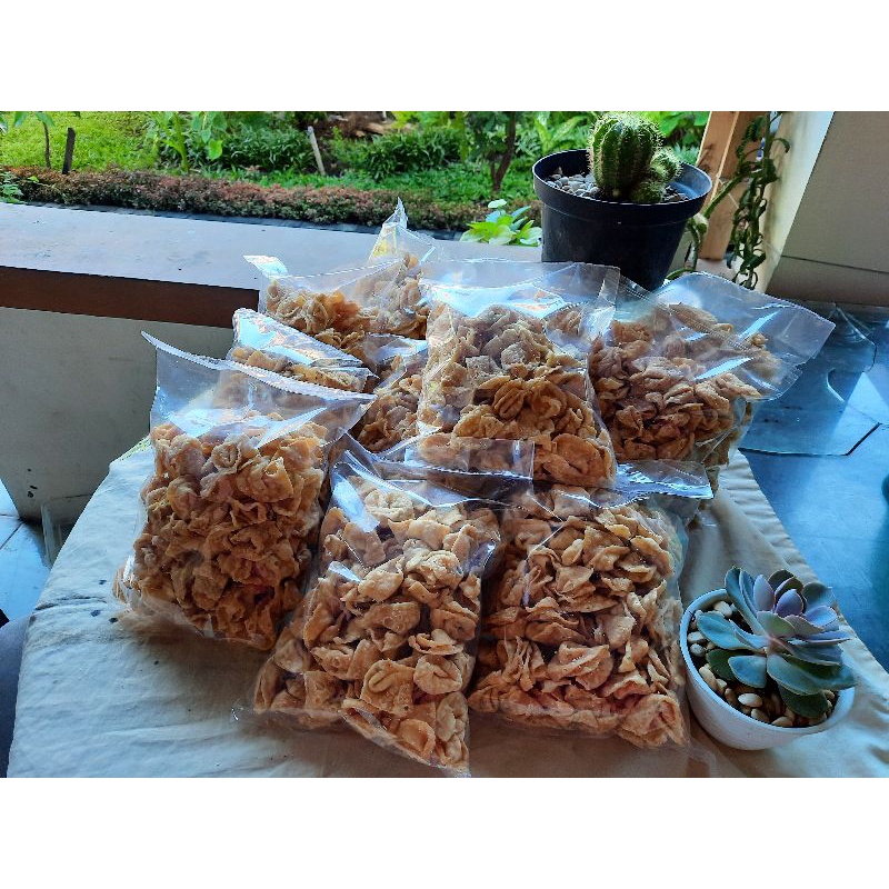 

Pangsit Cumi