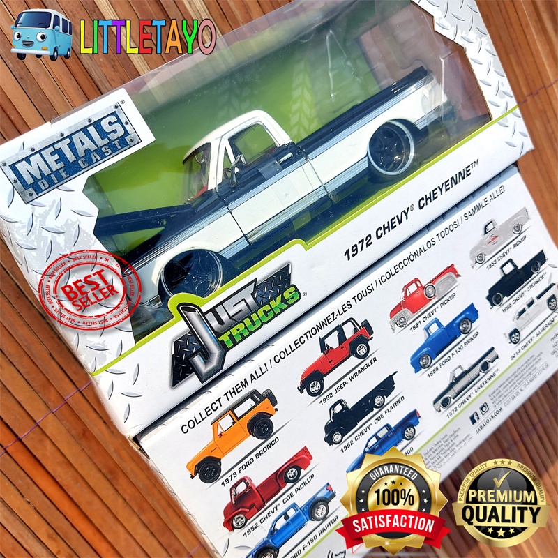 Jada Just Trucks Skala 24 1972 Chevy Cheyenne Hitam Pickup