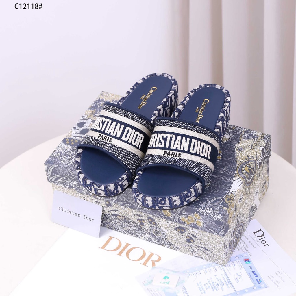 CD Canvas Logo Slides Wedges Sandal C12118