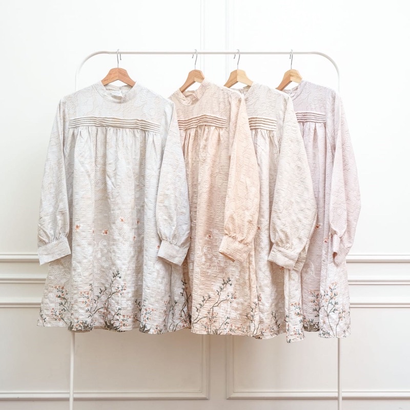 ashtetica| Lace garden tunic| tunik motif lace mewah bahan crinkle premium