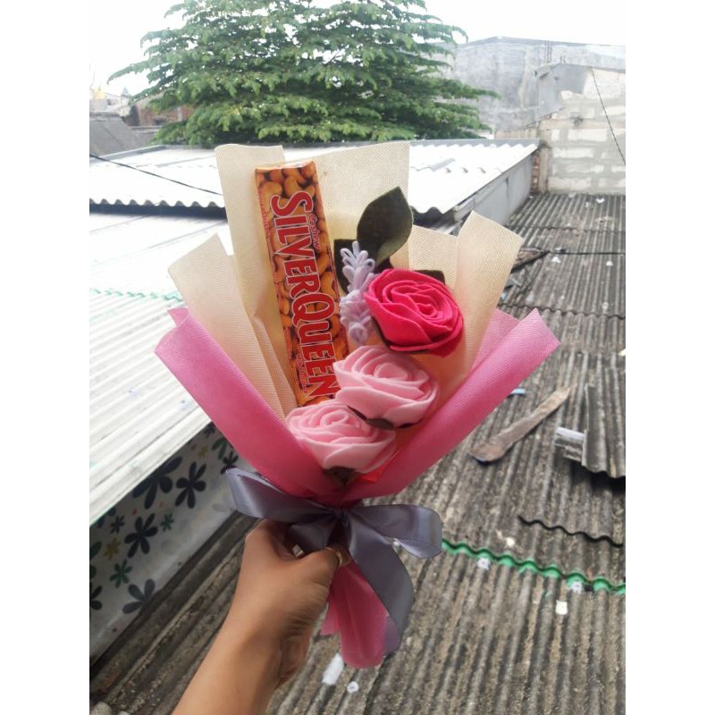 

HADIAH WISUDA | KADO VALENTINE | BUKET BUNGA COKLAT