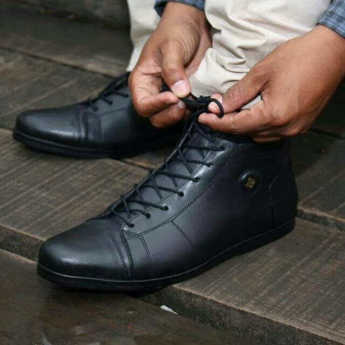 SEPATU-PRIA-BOOT-KULIT-ASLI-FORMAL-MOTIF-PANTOFEL-BALLY