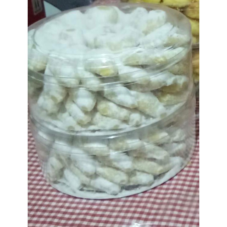 

Kue Putri Salju