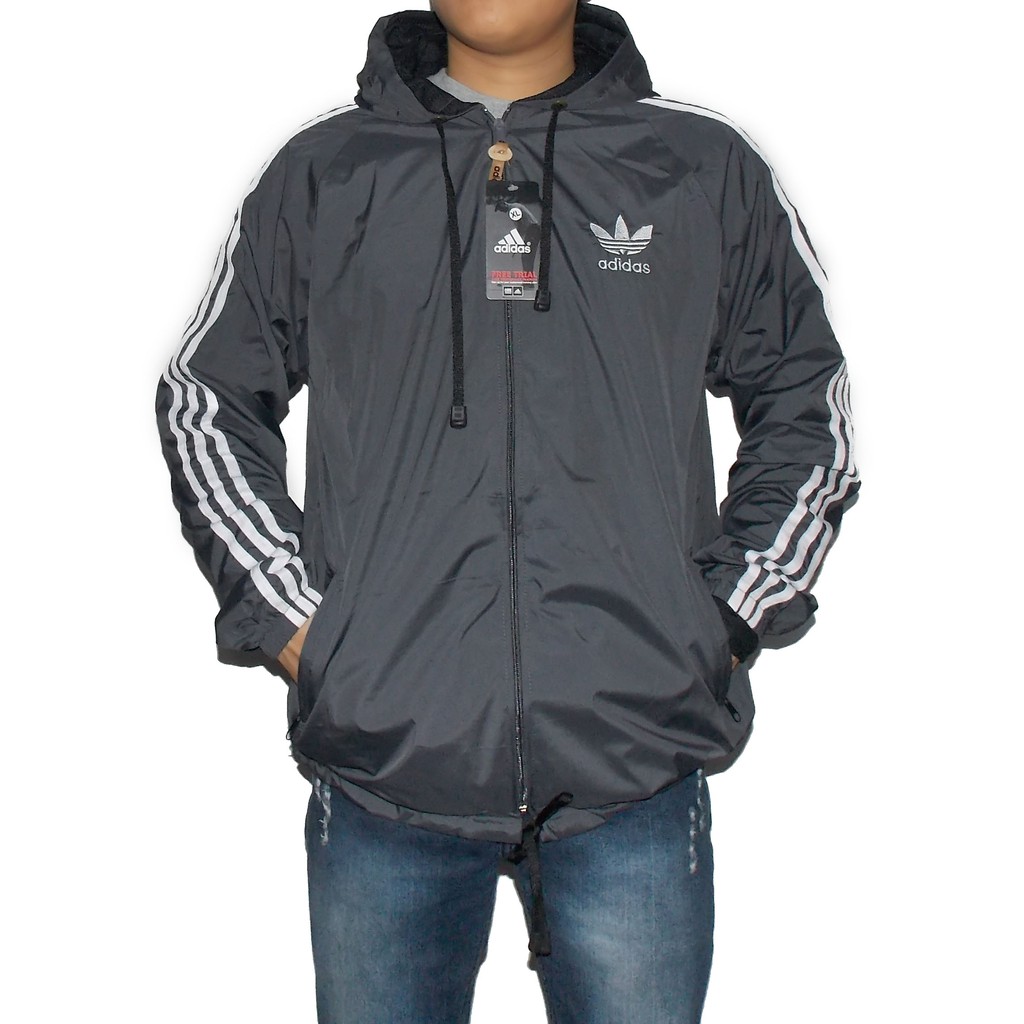 Jaket Bahan Parasut - Homecare24