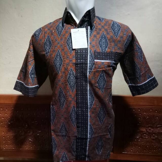 Baju Batik Pendek Modern Khas Pekalongan