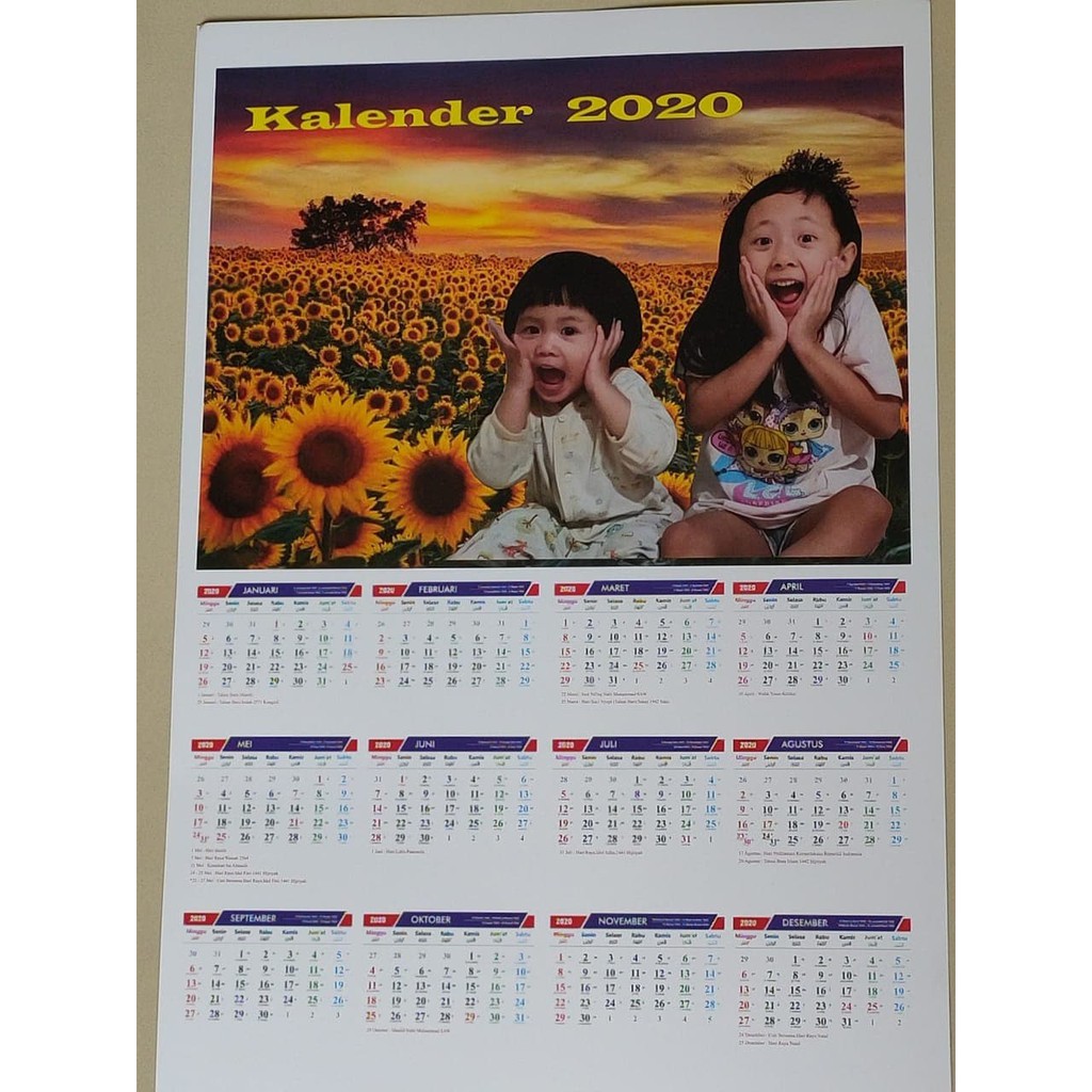 

Kalender Dinding 2020 foto custom Ukuran 32x48