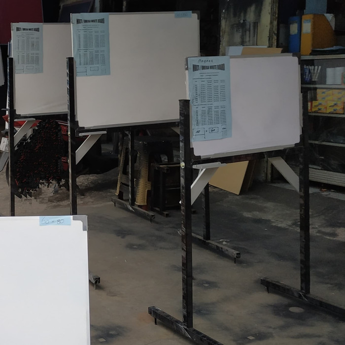 

MURAH white board standing 40x60 cm
