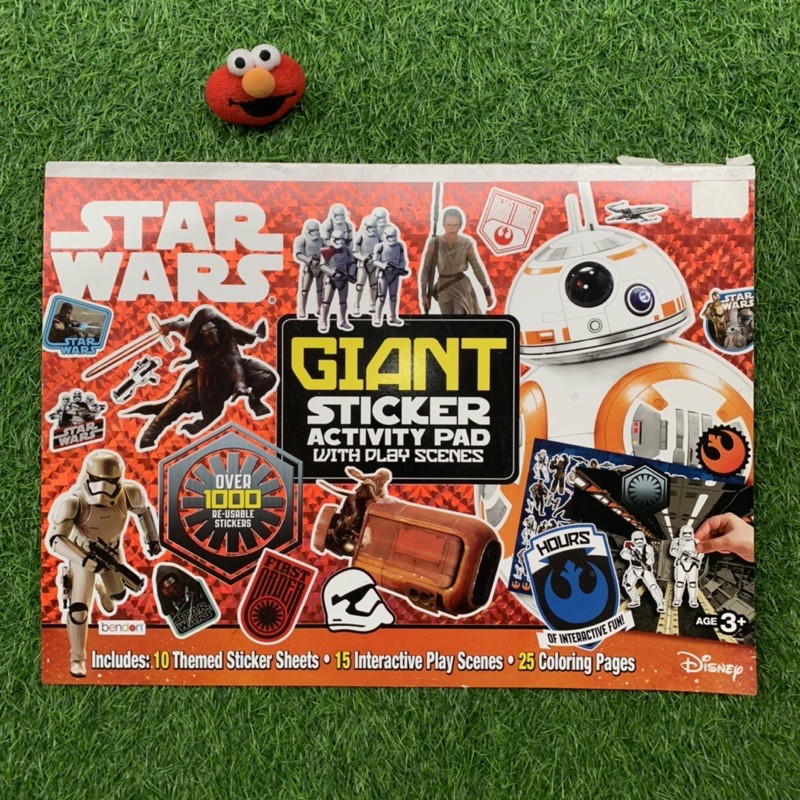 

(New) Star Wars Giant Activity Pad with over 1000 Sticker