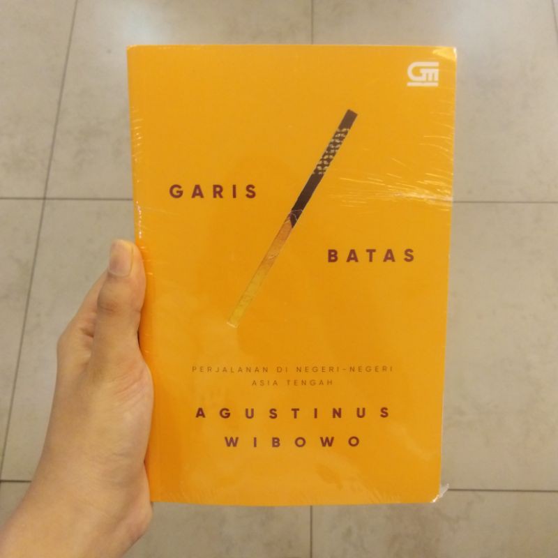 Garis Batas - Agustinus Wibowo